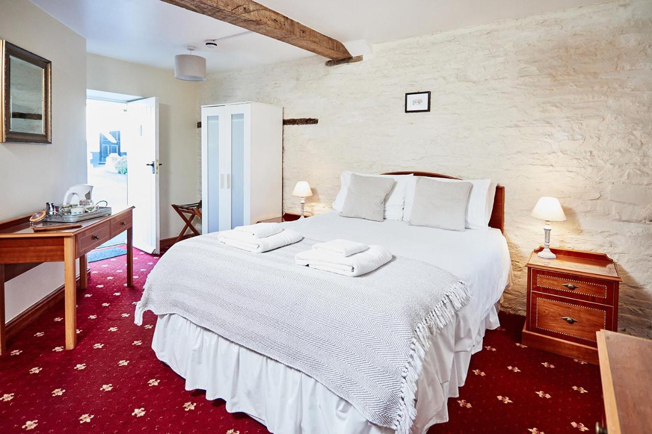 The Bateman Arms At Shobdon Hotel Buitenkant foto